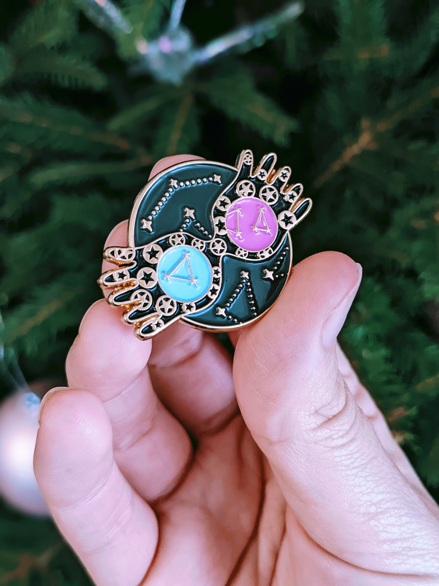 Hp Luna Lovegood Spectrespecs Enamel Pin